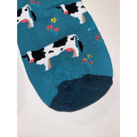 Cow Teal Socks Brand New! one size fits US size 6-10 UNISEX/Men/Women - Picture 3 of 3